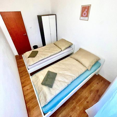Vivien Apartment Budapest Esterno foto
